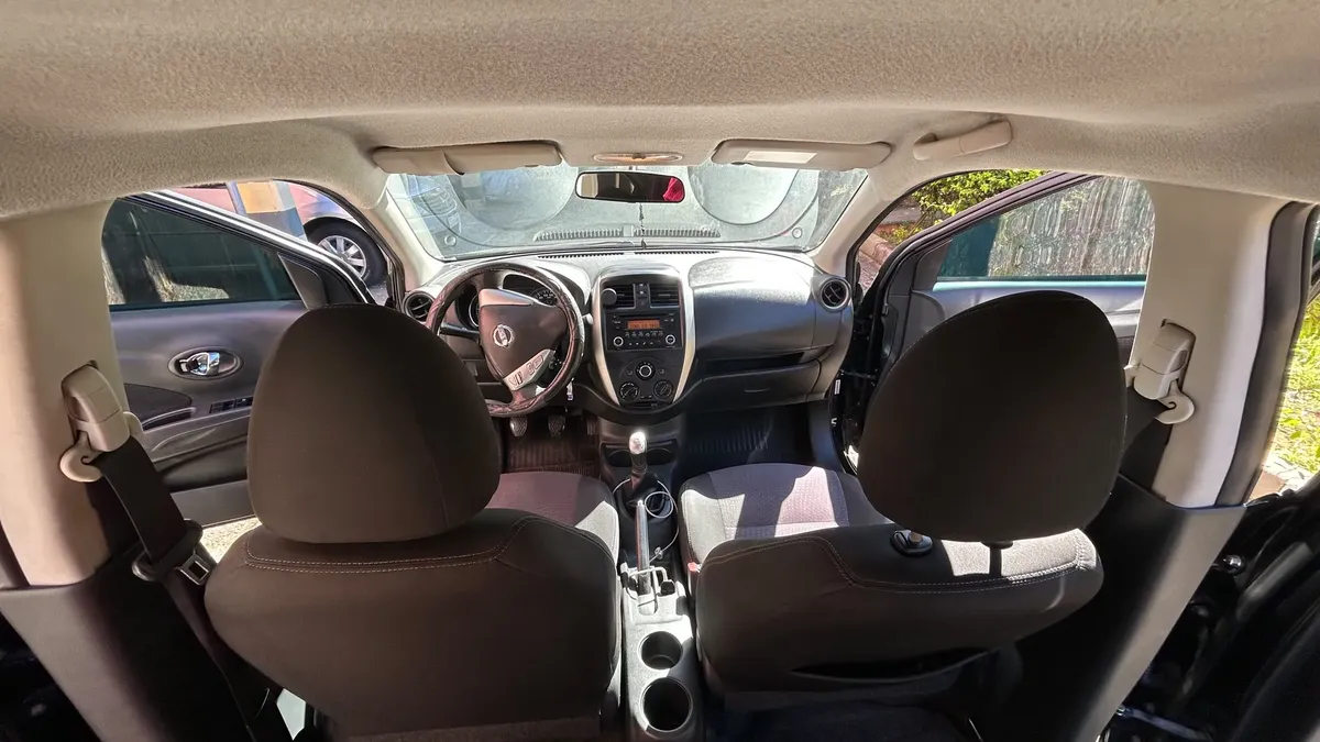 Nissan Versa 2018 1.6 16v Sv 4p — foto 8