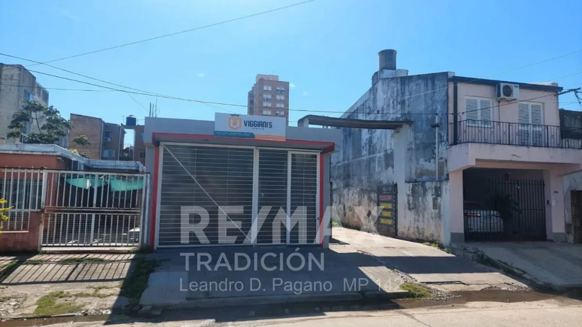 Commercial Premises with Land for Sale in the Macrocenter