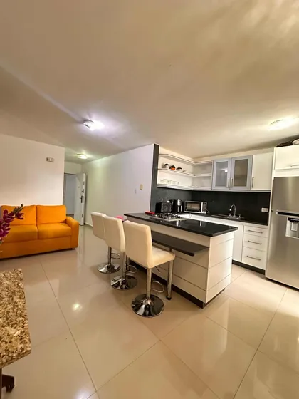 Apartamento En Alquiler San Diego Res Valle Topacio Mr