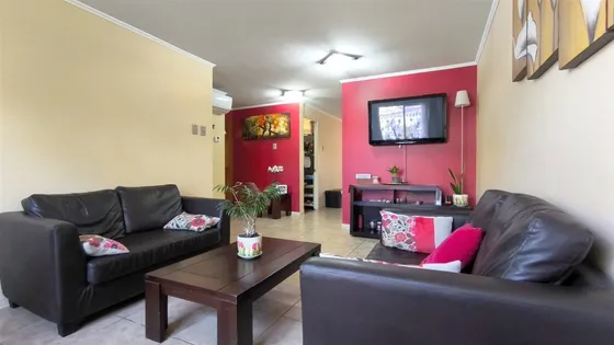 Gran Casa En Conjunto Habitacional
