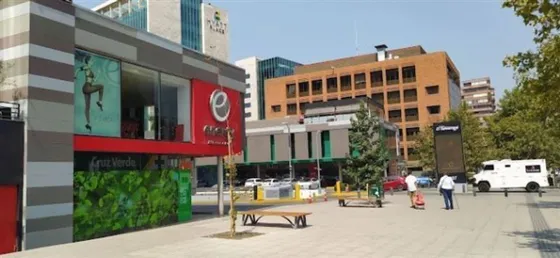 Local Comercial En Arriendo En Vitacura