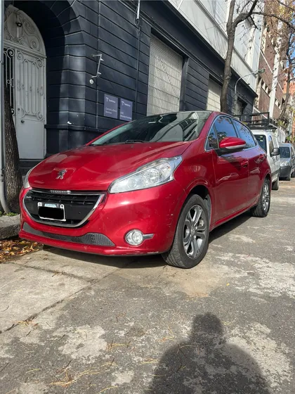 Peugeot 208 1.6 Feline