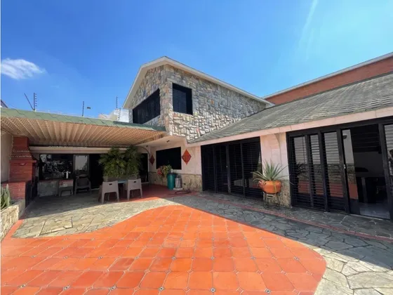 Casa En Altos De Guataparo 749 M2. Tclc