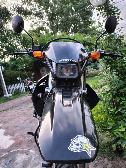 Honda Tornado