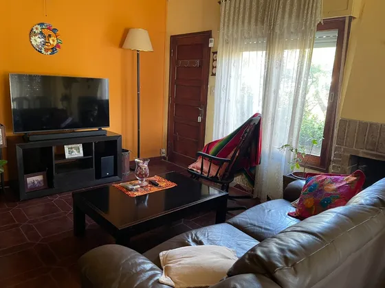Muy Buen Chale Ubicado En La Mejor Zona De Solymar