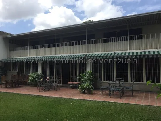 Se Vende Casa En Prados Del Este Mls #24-23293