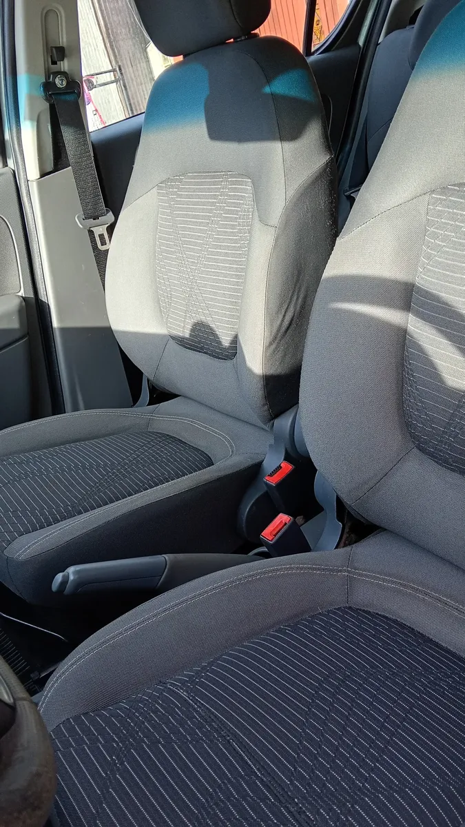 Fiat Palio 1.4 Attractive 85cv525969383941754888