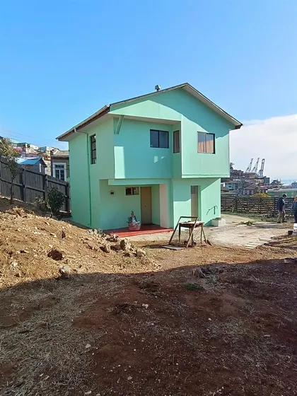Casa En Venta De 3 Dorm.cerro Toro En Valparaíso