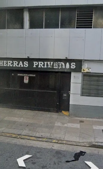 Cochera Cubierta En Venta En Balvanera