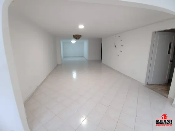 Apartamento En Venta En Medellín - Conquistadores