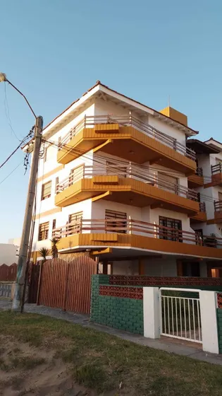Venta Austral Ii - 2do Piso - 3 Amb