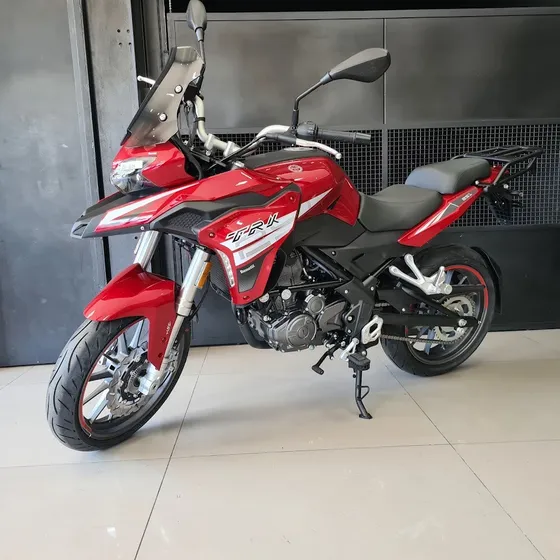 Benelli Trk 251 - No Voge Ds 300, No Royal Enfield!