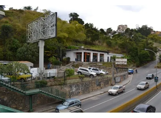 Se Vende/alquila Terreno 4418m2 La Trinidad 0725