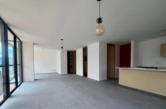 Apartamento En Arriendo En Loma De Las Brujas, Envigado