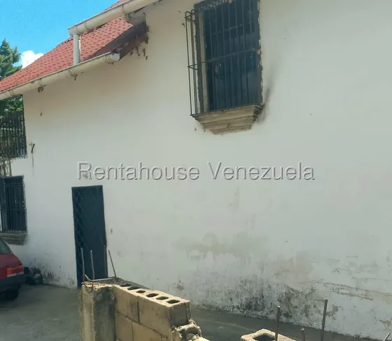 Casa En Venta En La Colonia Tovar Aragua 25-18028 Irrr