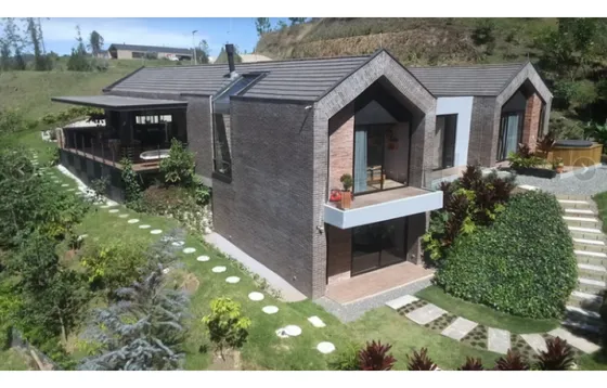 Rhbr-11972 Casa De 2 Niveles (retiro, Antioquia)