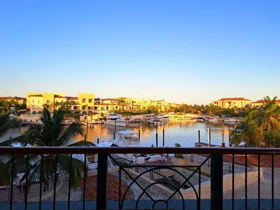 Renta Por Noche Apartamento Con Vista A La Marina De Cap Cana