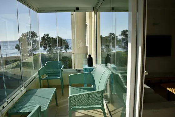 Papudo Laguna: Vista Al Mar Y Terraza De Cristal Única