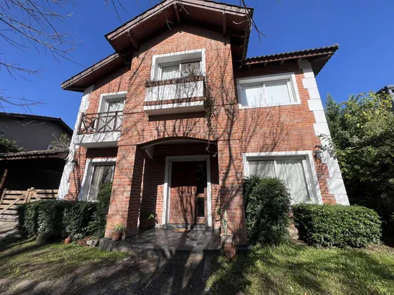 Venta Casa 3 Dormitorios Barrio Cerrado Zona Oeste
