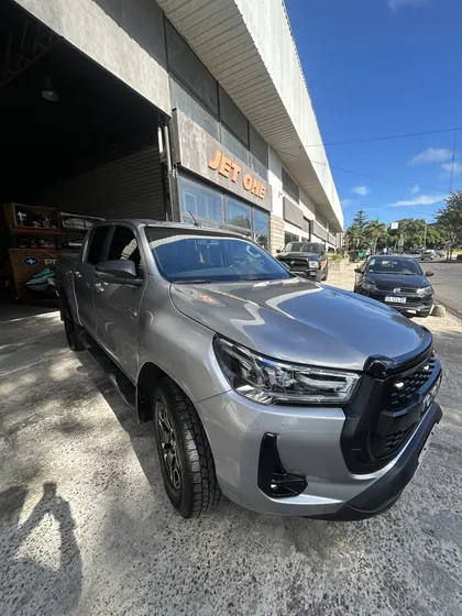 Toyota Hilux Pick-up 2.8 Cd Srv 204cv 4x4