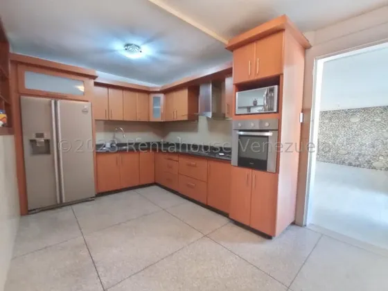 Casa En Venta Con Anexo Maracay El Limon 25-14358 Apd