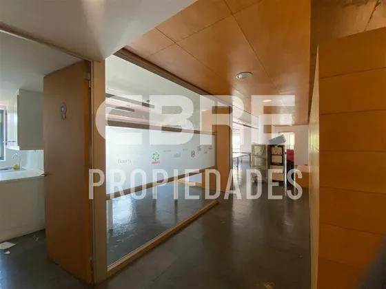 Oficina En Arriendo En Vitacura