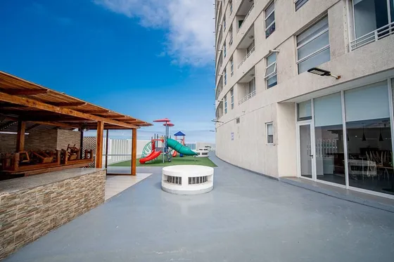 Se Vende Depto En Edificio Punta Cavancha.