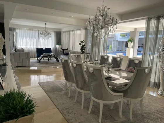 Venta Espectacular Casa Campestre, A Puerta Cerrada. De Dos Pisos. Sur De Cali. Barrio: Pance. Lote 849 Mtrs. Construidos 744 Mtrs. Unidad Farallones De Pance