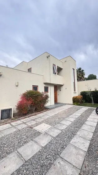 Vista publicada de la propiedad en Colina