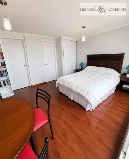 Departamento En Arriendo De 1 Dorm. En Valparaíso