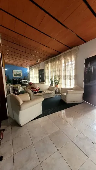 Michelle Vende Casa Comercial Y Residencial De 300m2 En Av Bolívar Norte Los Naranjos Yf-a /826