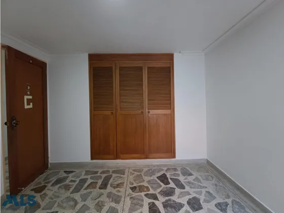 Apartamento En Venta Laureles Medellin Antioquia(mls#249982)