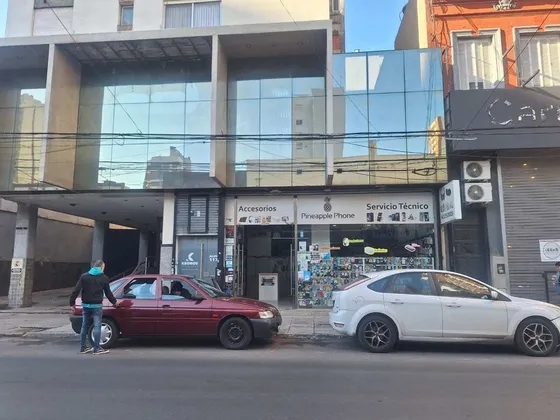 Venta Oficina En  Quilmes Centro