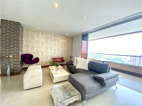Apartamento En Arriendo Amoblado Poblado Las Santas