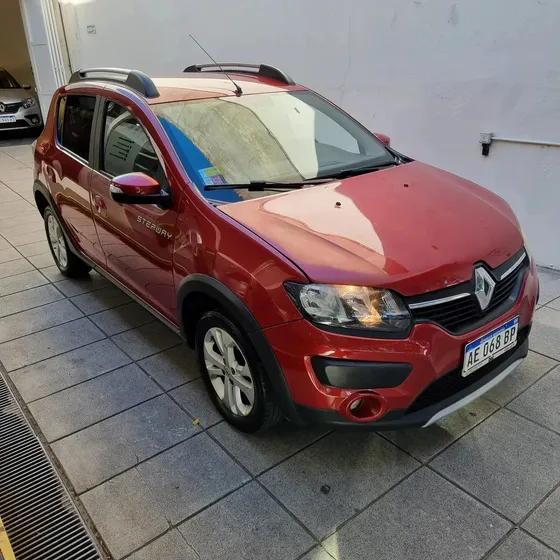 Renault Sandero Stepway 1.6 Privilege 105cv