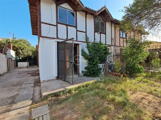 2 Pisos, 4 Dorm, Patio, Antejardin, En Puente Alto
