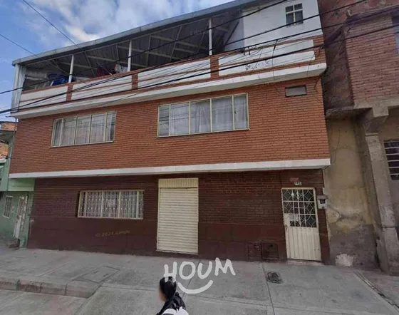 Casa En El Rubi. 9 Habitaciones, 378 M², Id: 152373