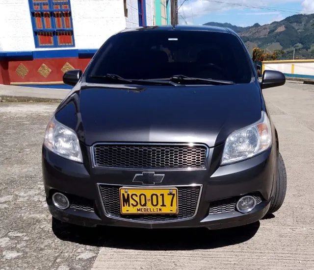 Chevrolet Aveo Emotion 1.6 Gt