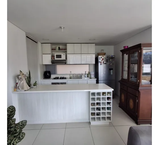 Venta Apartamento Envigado-cumbres Piso Alto