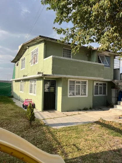 Casa En Renta En La Floresta Con Terreno