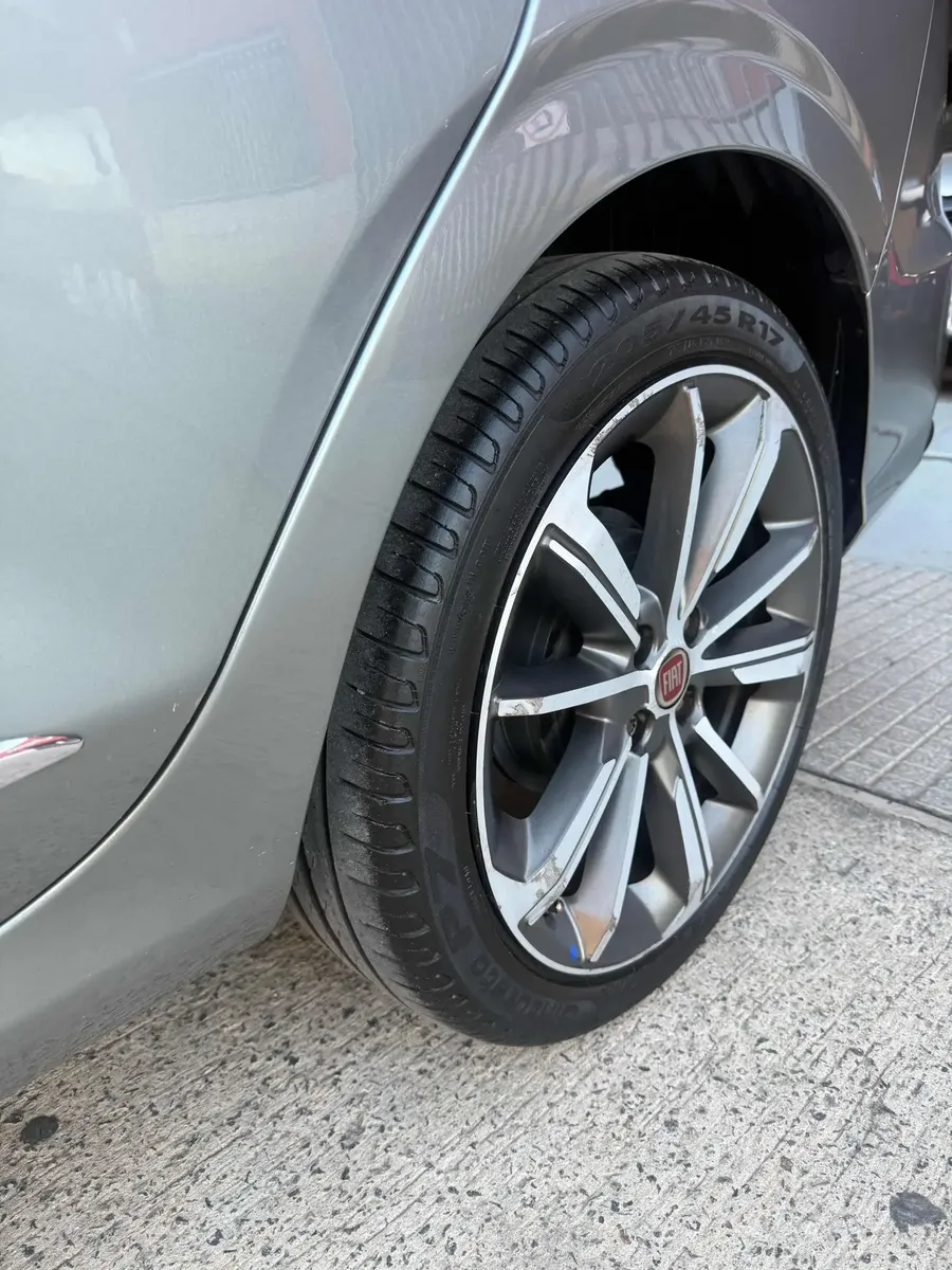 Fiat Cronos 1.8 16v Precision At65370151872082841619