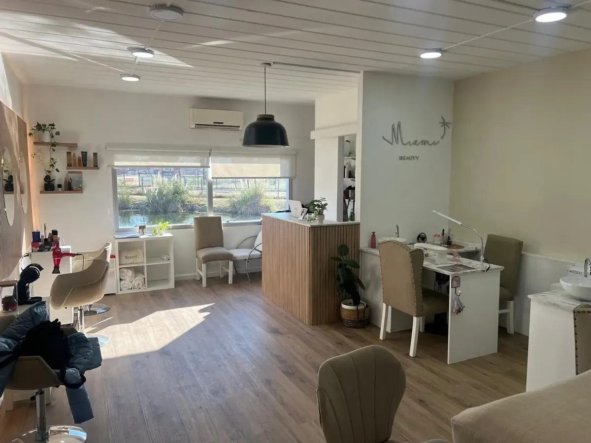Oficina  En Alquiler En Riviera Park, Benavidez, Tigre