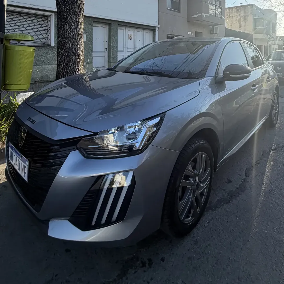 Peugeot 208 1.6 Allure At