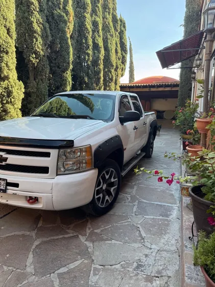 Chevrolet Silverado 5.3 Pick Up Doble Cabina