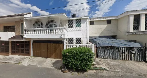Casa En Remate Bancario En Tepic, Nayarit. Mm.