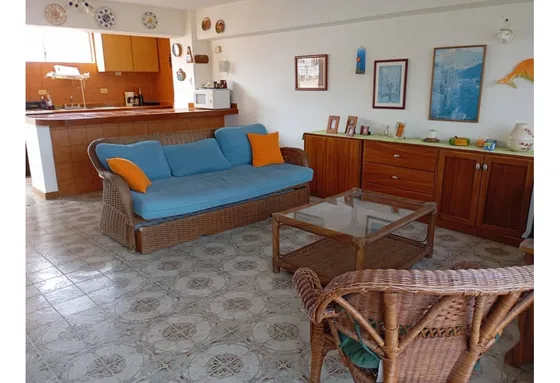 Vendo Apartamento 77m2 Res. Brion-higuerote 0893