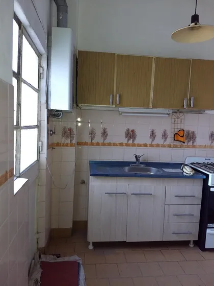 Departamento De Tres Ambientes En Exelente Zona Segundo Piso