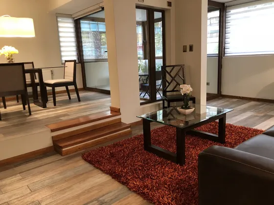 Arriendo Departamento Amoblado, Barrio El Golf, Las Condes.