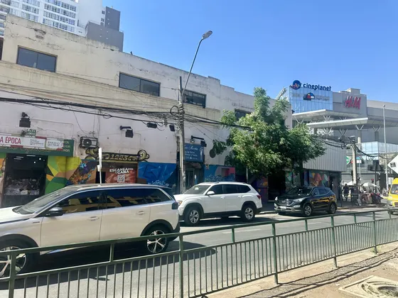 Arriendo Local Comercial Independencia Excelente Ubicación