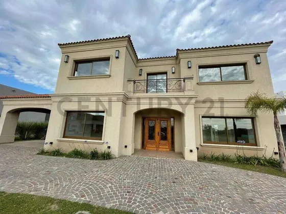 Casa Familiar En Terravista